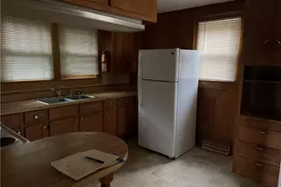 2012 Chapel Hill Rd, Burlington, NC 27215 - Photo 7