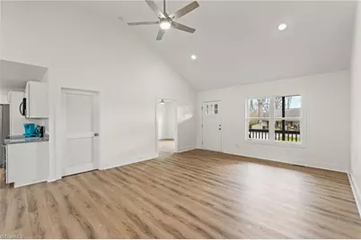 708 Ferndale Drive, Thomasville, NC 27360 - Photo 5