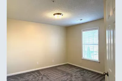 2600 Pennoak Way #H, Greensboro, NC 27407 - Photo 17