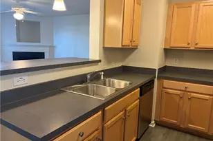 2600 Pennoak Way, Greensboro, NC 27407 - Photo 9