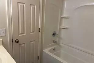 2600 Pennoak Way, Greensboro, NC 27407 - Photo 11