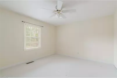 2910 Hope Valley Road, Winston-Salem, NC 27106 - Photo 17