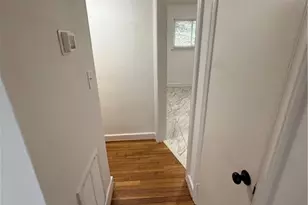 222 N Hawthorne Rd, Winston-Salem, NC 27104 - Photo 5