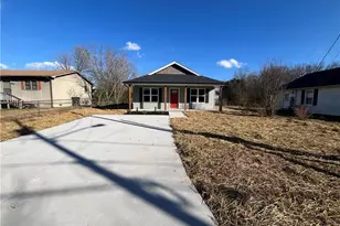 707 Trotter St, Thomasville, NC 27360 - Photo 1