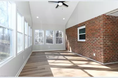 7449 Old Farm Road, Thomasville, NC 27360 - Photo 21