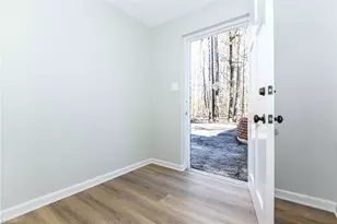 7449 Old Farm Rd, Thomasville, NC 27360 - Photo 37