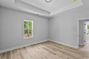 1175 Flora Ave, Burlington, NC 27217 - Photo 15