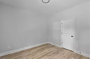1175 Flora Ave, Burlington, NC 27217 - Photo 25