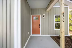 609 N Marshall St, Graham, NC 27253 - Photo 7