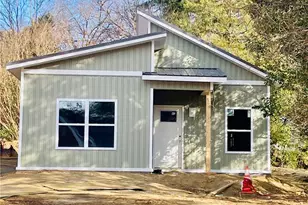 609 N Marshall St, Graham, NC 27253 - Photo 1