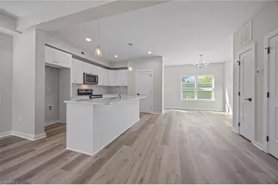 207 E Parker Street, Graham, NC 27253 - Photo 15