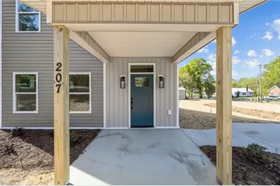 207 E Parker Street, Graham, NC 27253 - Photo 9