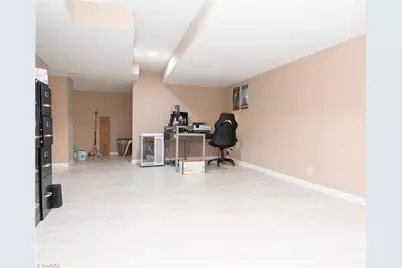 18 Pershing Street, Thomasville, NC 27360 - Photo 45