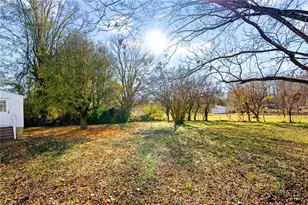 1020 Lakeside Ave, Burlington, NC 27217 - Photo 19