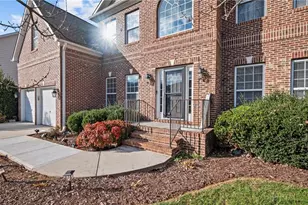 3704 Worthing Ct, Greensboro, NC 27455 - Photo 5