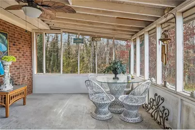 7300 Prentiss Road, Greensboro, NC 27409 - Photo 25