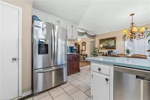 7300 Prentiss Rd, Greensboro, NC 27409 - Photo 13