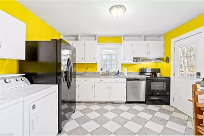 1710 Wood Avenue, Burlington, NC 27215 - Photo 5