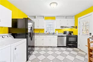 1710 Wood Ave, Burlington, NC 27215 - Photo 5