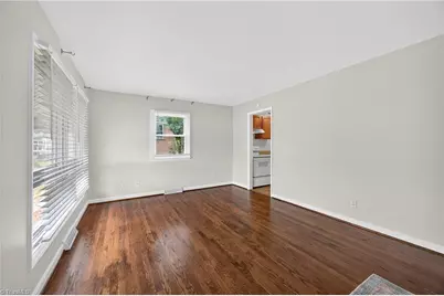2019 Phillips Avenue, Greensboro, NC 27405 - Photo 7