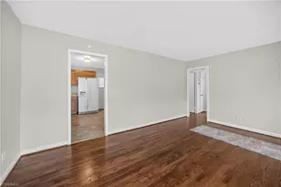 2019 Phillips Ave, Greensboro, NC 27405 - Photo 9