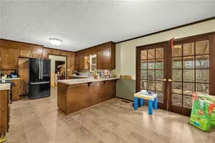 1565 Gravel Hill Rd, Ruffin, NC 27326 - Photo 9