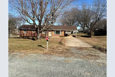 605 Bessie Street, Kernersville, NC 27284 - Photo 1