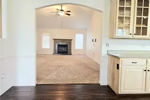 114 Cale Dr, Burlington, NC 27215 - Photo 11