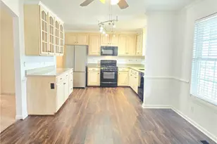 114 Cale Dr, Burlington, NC 27215 - Photo 3