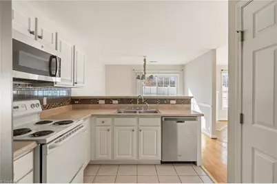 1329 Bayswater Drive, High Point, NC 27265 - Photo 19