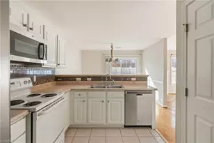 1329 Bayswater Dr, High Point, NC 27265 - Photo 19