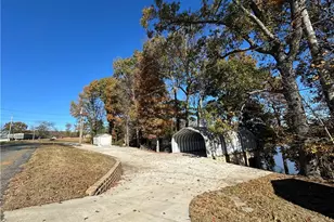 579 Riverview Dr, Lexington, NC 27292 - Photo 5