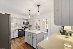 3 Brownstone Ln, Greensboro, NC 27410 - Photo 11