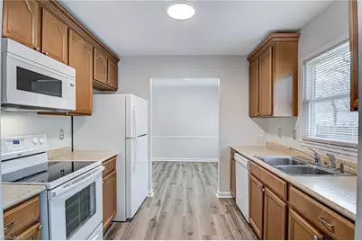 5105 Amberhill Drive, Greensboro, NC 27455 - Photo 15