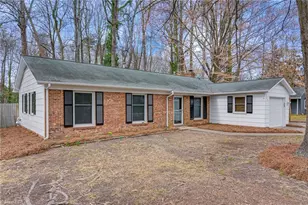 5105 Amberhill Dr, Greensboro, NC 27455 - Photo 3