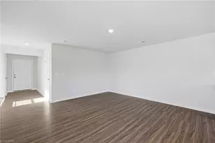 179 Plumtree Ct, King, NC 27021 - Photo 5