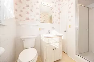 1415 Brookwood Dr, Reidsville, NC 27320 - Photo 11