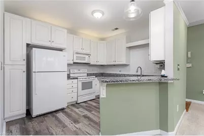 3001 Greystone Point #J, Greensboro, NC 27410 - Photo 9