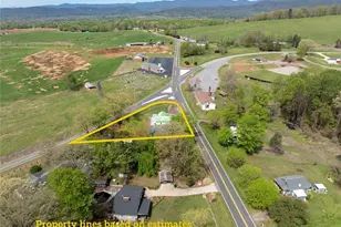 8431 Austin Traphill Rd, Elkin, NC 28621 - Photo 27