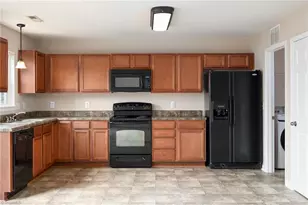 5763 Misty Hill Cir, Clemmons, NC 27012 - Photo 5