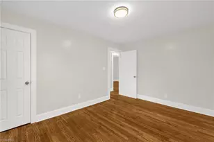 800 Essex Rd, Winston-Salem, NC 27105 - Photo 13