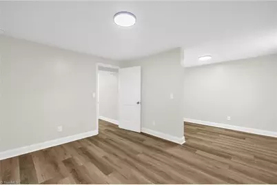 800 Essex Road, Winston-Salem, NC 27105 - Photo 25