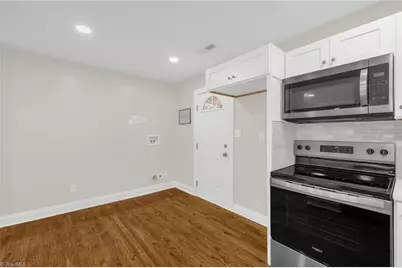 800 Essex Road, Winston-Salem, NC 27105 - Photo 11