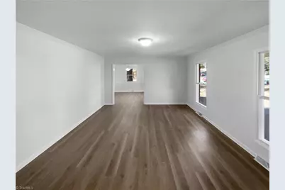 2297 Lakeview Terrace, Burlington, NC 27215 - Photo 7