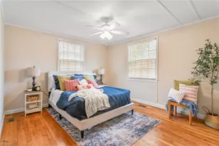 1115 Parish St, Greensboro, NC 27408 - Photo 13