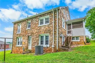 335 N Bridge St, Jonesville, NC 28642 - Photo 29