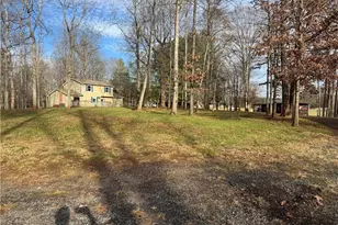 656 Hills Presbyterian Church Rd, Pilot Mountain, NC 27041 - Photo 7