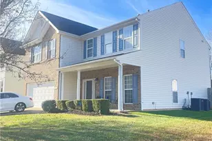 1592 Candace Ridge Dr, Greensboro, NC 27406 - Photo 3