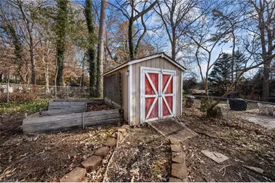 1706 Lazy Lane, High Point, NC 27265 - Photo 41