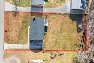 176 Farmbrooke Ln, Winston-Salem, NC 27127 - Photo 3